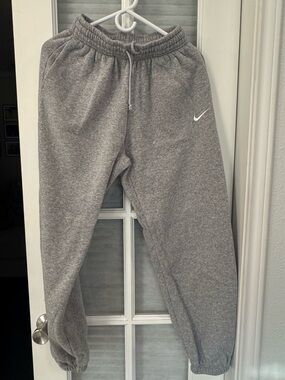 Nike Grey Kids Fleece Jogger Sweatpants
